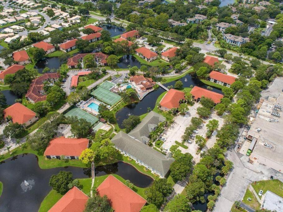 Appartamento Waterview Oasis Retreat, Minutes To Anna Maria Island And Img Bradenton Esterno foto