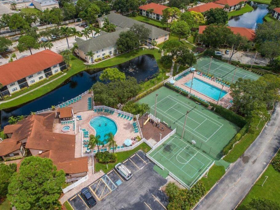 Appartamento Waterview Oasis Retreat, Minutes To Anna Maria Island And Img Bradenton Esterno foto