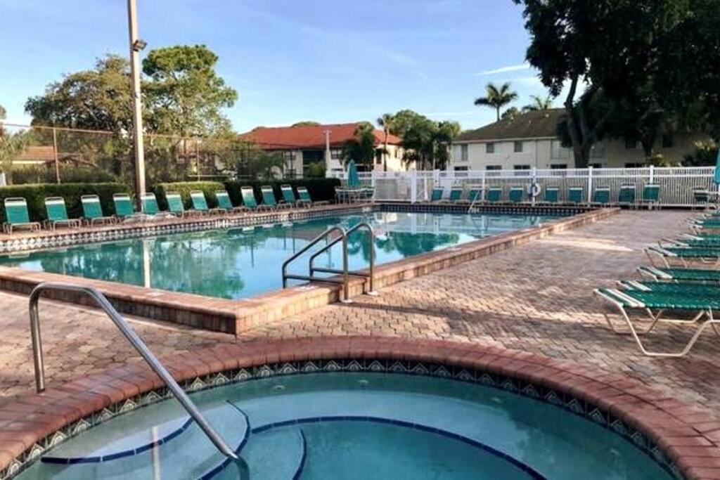 Appartamento Waterview Oasis Retreat, Minutes To Anna Maria Island And Img Bradenton Esterno foto